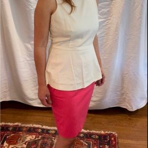 Akris Punto poppy pink Skirt Size 8.  Excellent condition